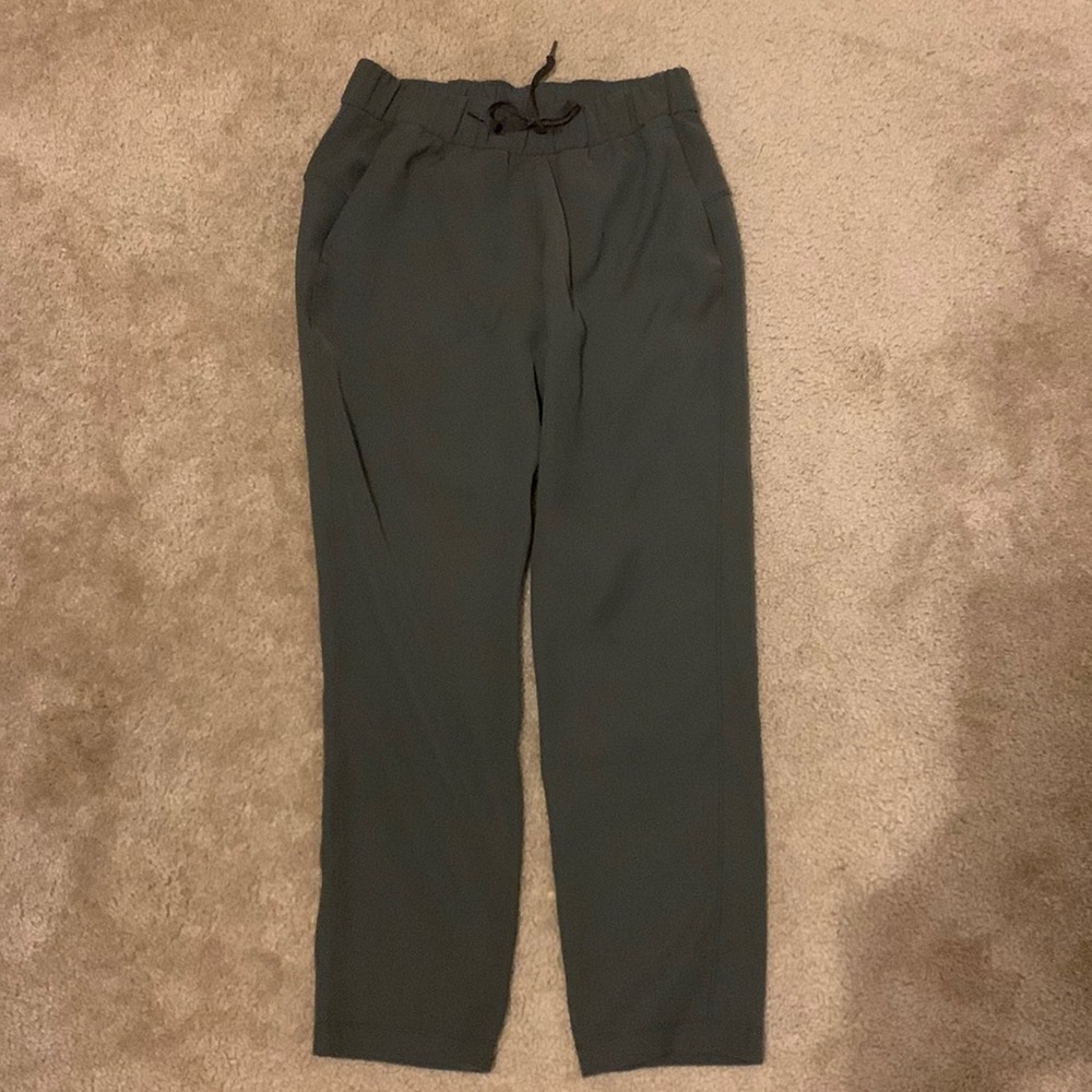 Army green Lululemon pants size 6
